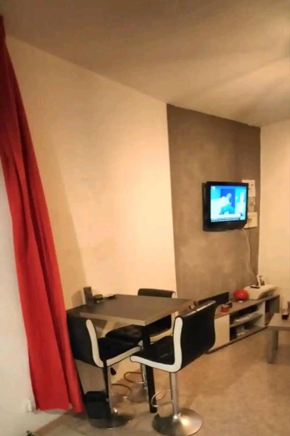 Apartament Charmant Studio Tarascon-sur-Ariège Zewnętrze zdjęcie